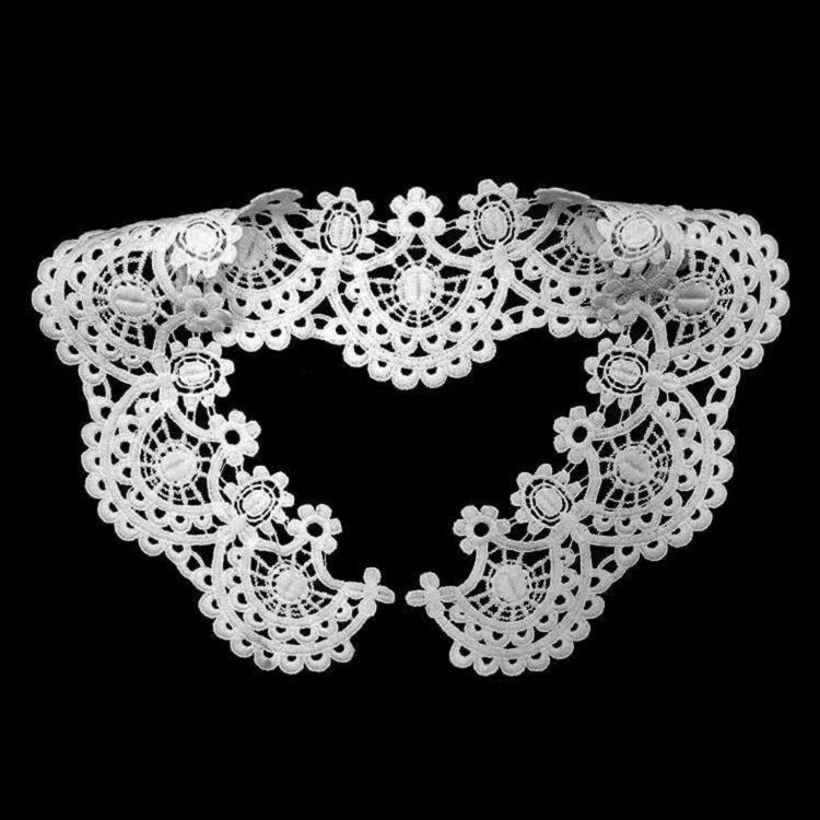 White lace fake collar with semicircle scalloped design and circular embroidery