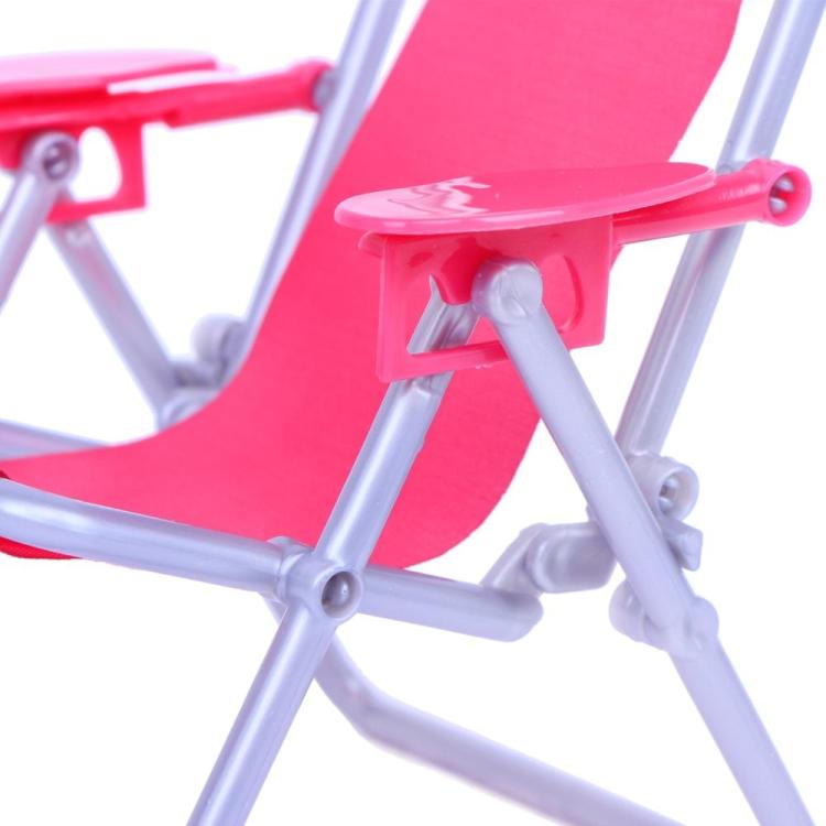 Doll beach chair recliner detail: pink armrest and canvas with silver frame